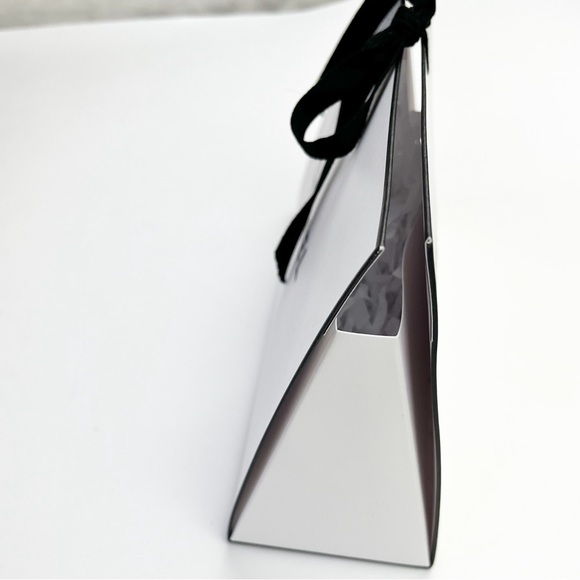 CHANEL Gift Packaging - Box Notecard Envelope NEW - Picture 9 of 16